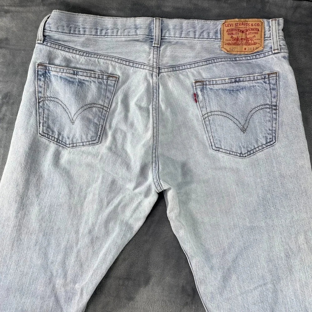 Levis 527 Y2K Boot Cut Jeans Mens 34x30 Fits 36x32 Light Blue Denim Cowboy